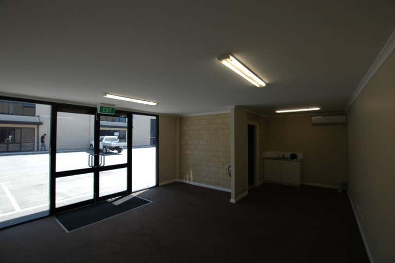 U8, 145 Beringarra Ave Malaga WA 6090 - Image 3