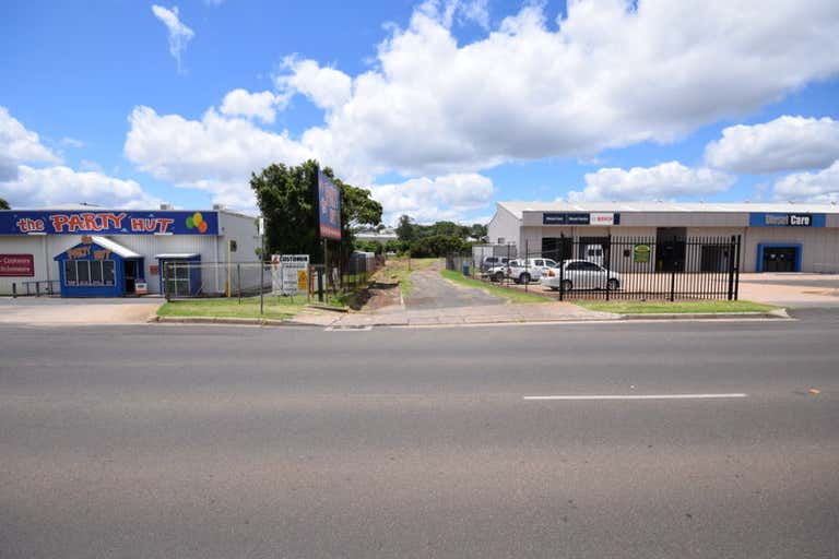 18 Pechey Street South Toowoomba QLD 4350 - Image 1