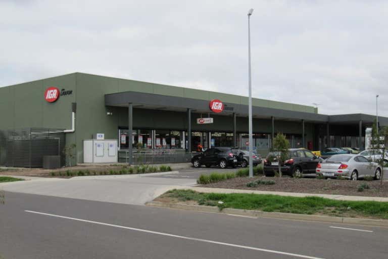 Robinsons Centre, 8 Hatchlands Road Deer Park VIC 3023 - Image 2