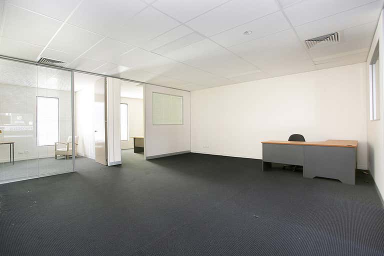 4/240 Sydney Road Coburg VIC 3058 - Image 4