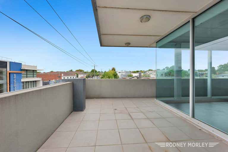 3/74 Kooyong Road Caulfield North VIC 3161 - Image 3