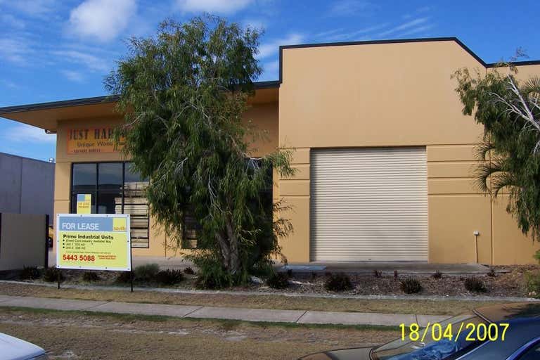 Unit 1b, 4 Dual Avenue Warana QLD 4575 - Image 2