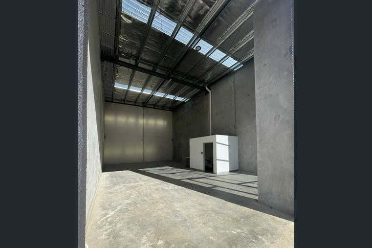 34/56-68 Eucumbene Road Ravenhall VIC 3023 - Image 2