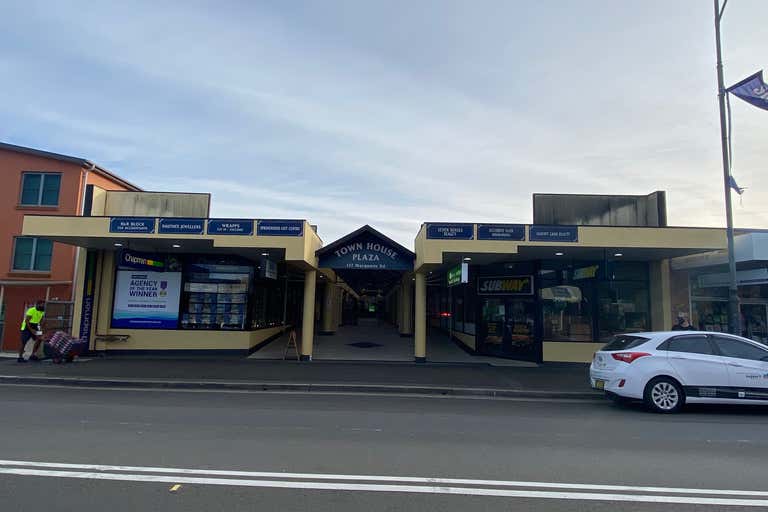 Shop 4, 127 Macquarie Road Springwood NSW 2777 - Image 1