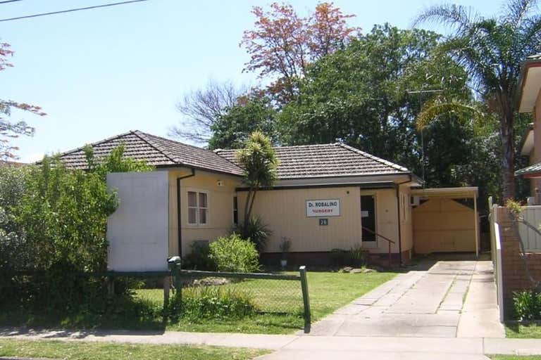 26 Wrentmore St Fairfield NSW 2165 - Image 1