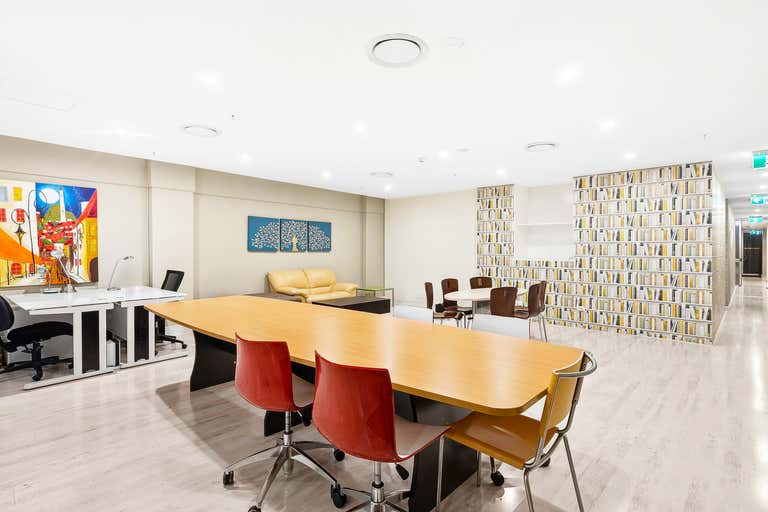 602/72 Pitt Street Sydney NSW 2000 - Image 4