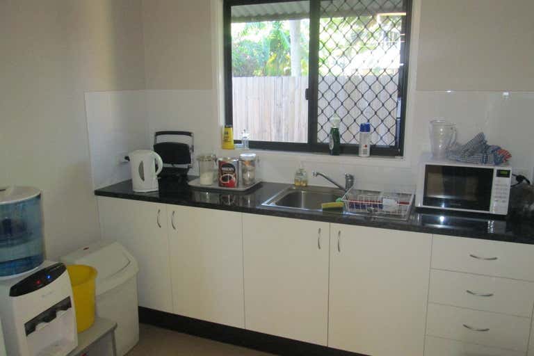 25 Howe Street Cairns North QLD 4870 - Image 4