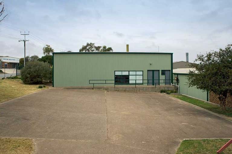 4 Kitawah Street Lonsdale SA 5160 - Image 4