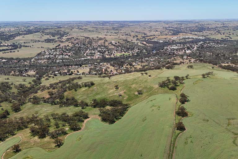 180 Nottingham Road Toodyay WA 6566 - Image 1