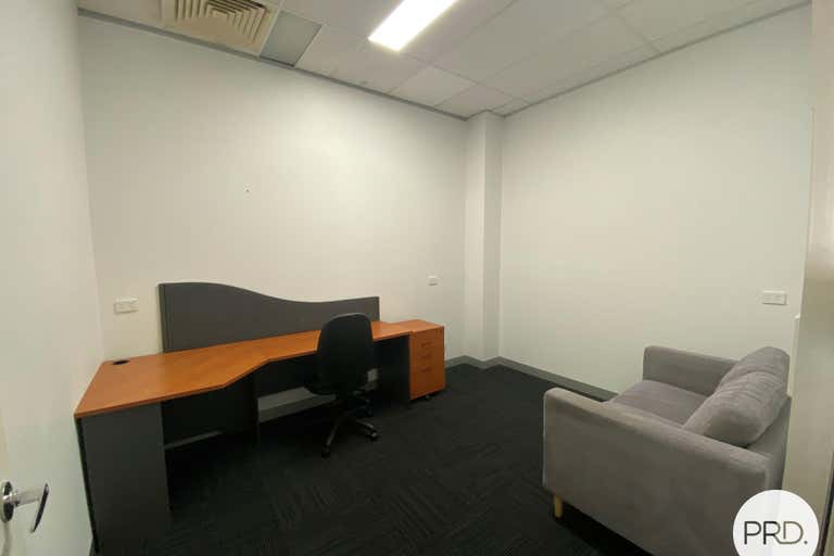 Serviced Office 2, 230 Shute Harbour Road Cannonvale QLD 4802 - Image 2