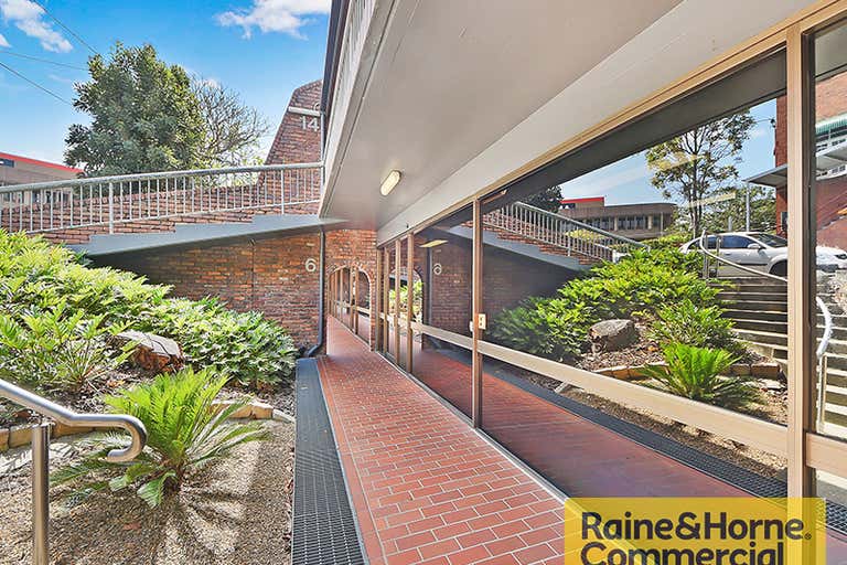 6/220 Boundary Street Spring Hill QLD 4000 - Image 4