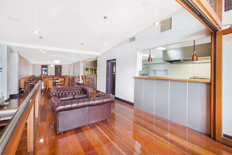 85 John Street Singleton NSW 2330 - Image 2