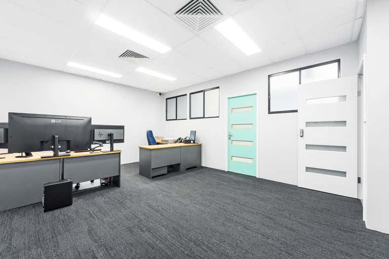 2/141-143 Hartley Road Smeaton Grange NSW 2567 - Image 2