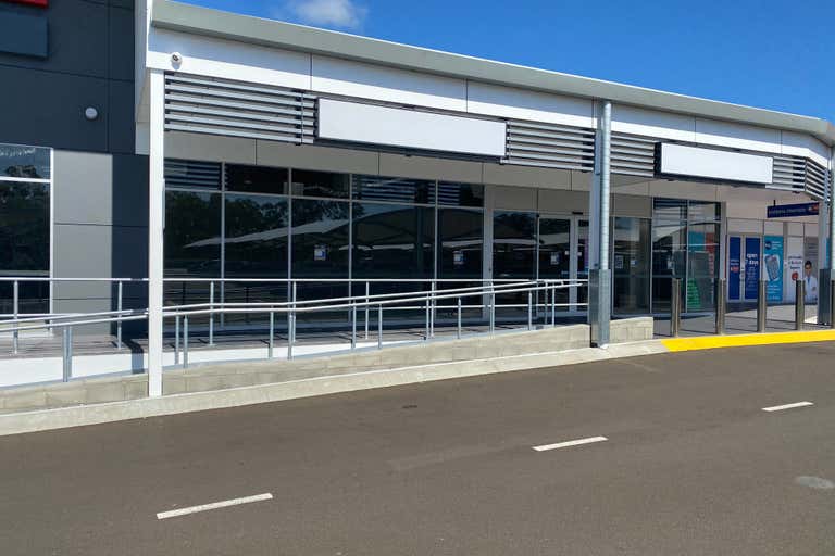 Shop 8  Coles Village Shopping Centre, 6-24 Gates Road Flagstone QLD 4280 - Image 4