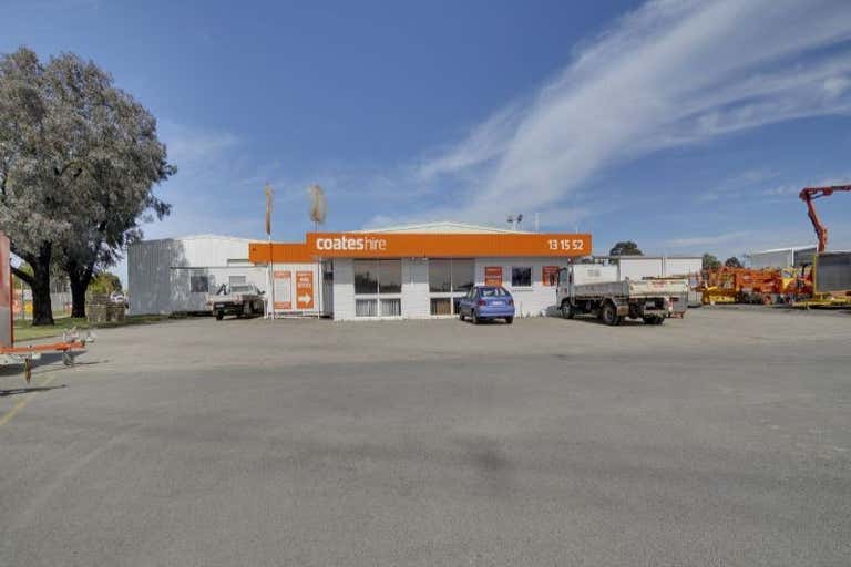 2 Minchington Road Morwell VIC 3840 - Image 1