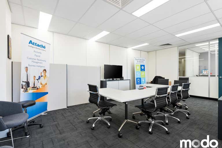 2/756-758 Blackburn Road Clayton VIC 3168 - Image 2