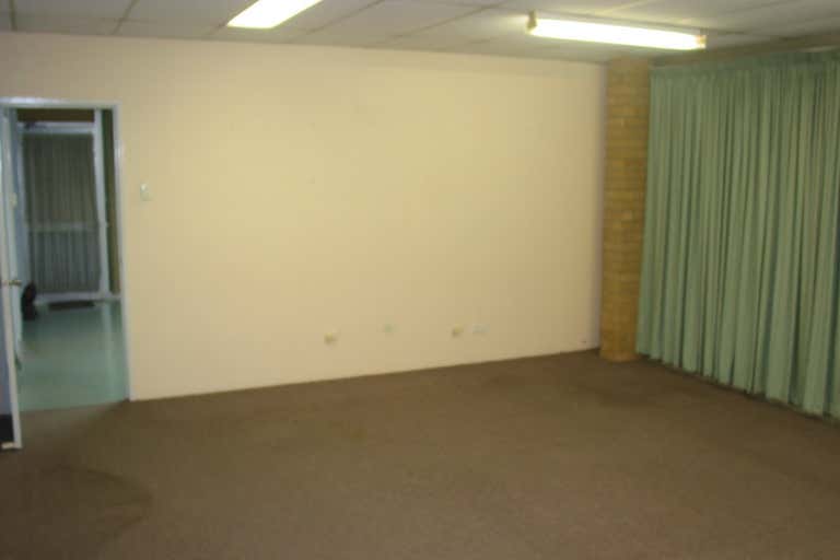 Unit 1, 16 Devlan Street Mansfield QLD 4122 - Image 3