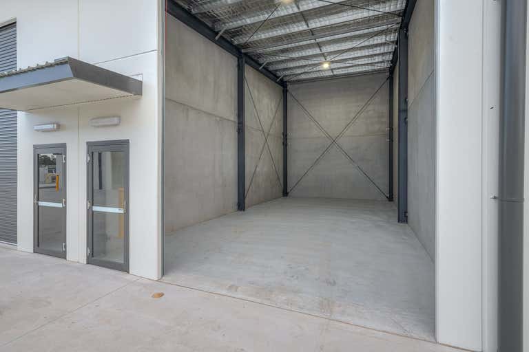 5/11 Ellsmere Avenue Singleton NSW 2330 - Image 4