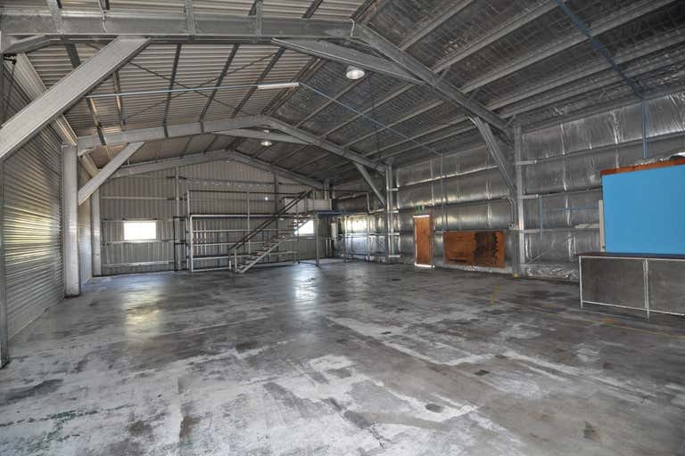 18A Reward Crescent Bohle QLD 4818 - Image 4