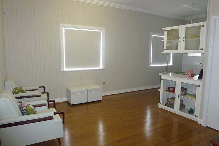 Suite 5B Thomas Toowoomba City QLD 4350 - Image 4