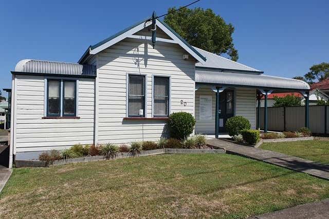 20 Commerce Street Taree NSW 2430 - Image 1