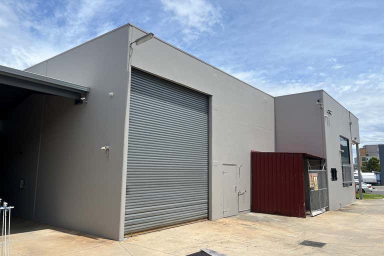 1/6 The Nook Bayswater VIC 3153 - Image 3