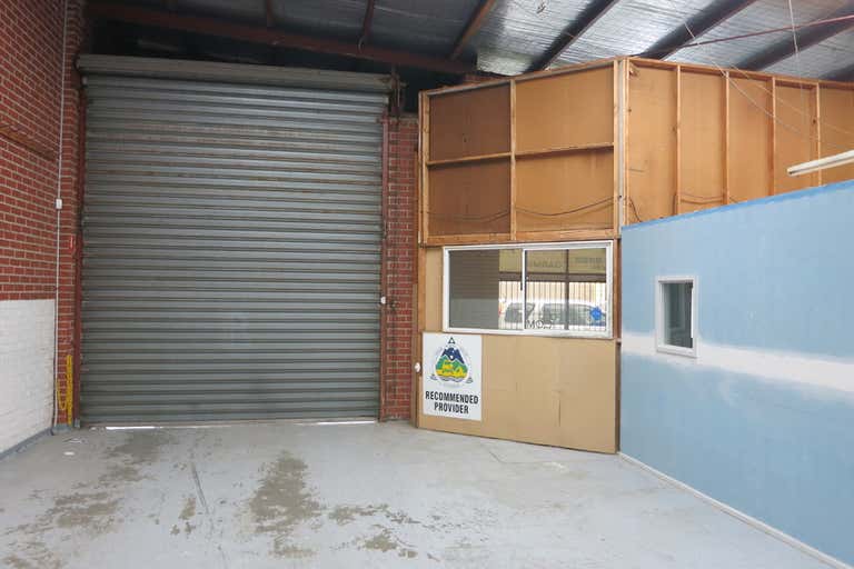 3/4 New Street Frankston VIC 3199 - Image 2