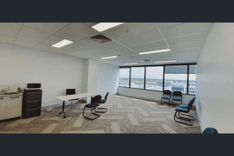 Exceptionally Located premium Office space - Image 1