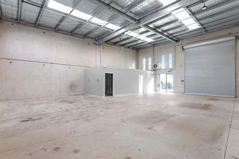 9/38 Southern Cross Circuit Urangan QLD 4655 - Image 1