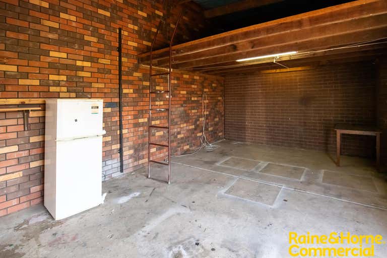 Leased Industrial & Warehouse Property at 8/35 Nesbitt Street, Wagga