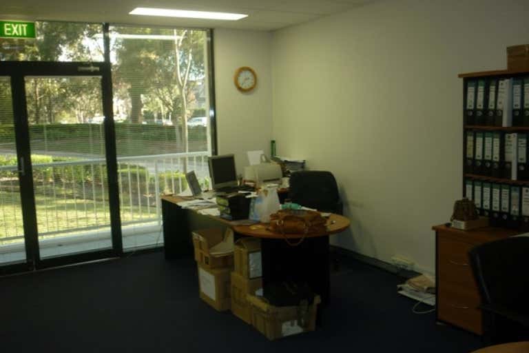 INGLEWOOD BUSINESS CENTRE, 5-7 Inglewood Place Baulkham Hills NSW 2153 - Image 1