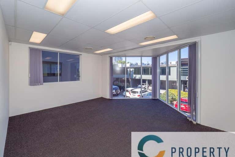 Suite 5, 5/11 Donkin Street West End QLD 4101 - Image 3