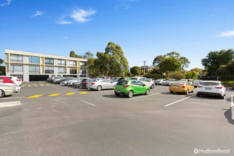 38B/79-101 Manningham Road Bulleen VIC 3105 - Image 4