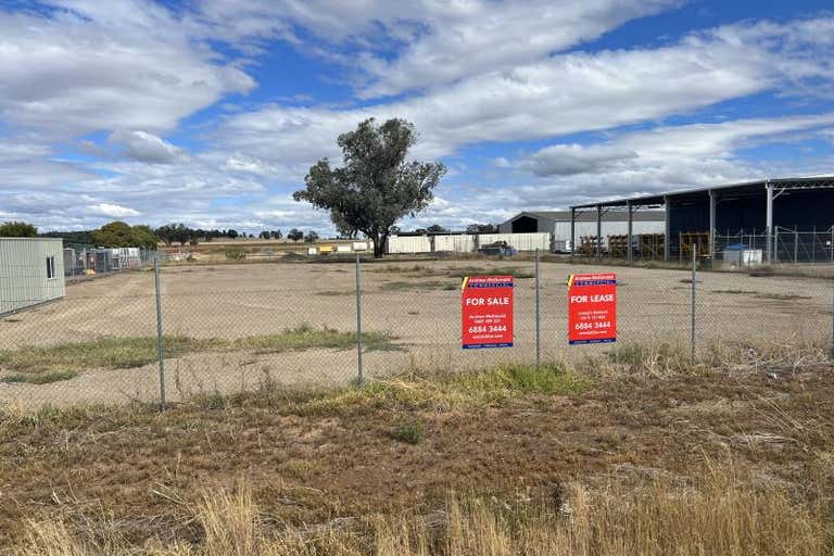 2/1L Freight Drive Dubbo NSW 2830 - Image 1