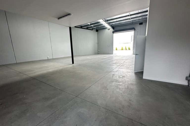 8/2 Warehouse Cct Yatala QLD 4207 - Image 4