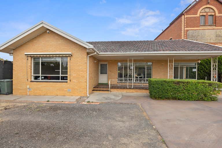 33 Wills Street Bendigo VIC 3550 - Image 2