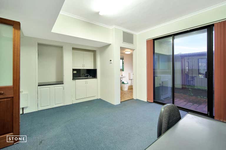 3/25 Victoria Street Wollongong NSW 2500 - Image 4