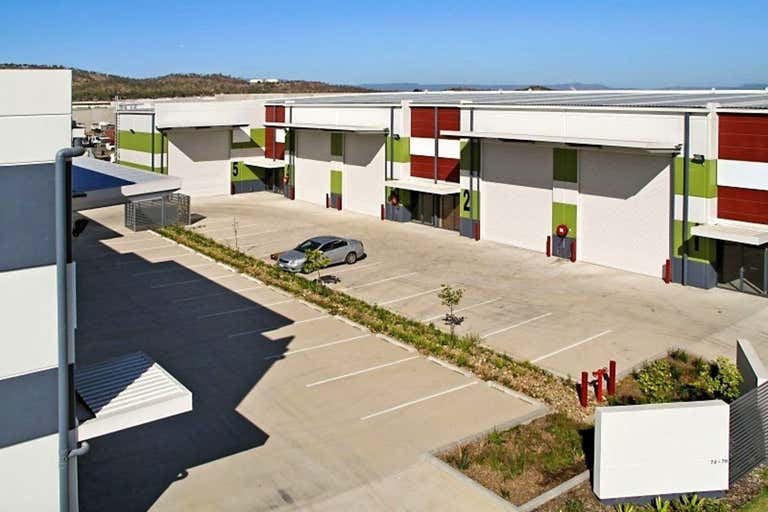 Unit 4, 72-78 Crocodile Crescent Mount St John QLD 4818 - Image 1
