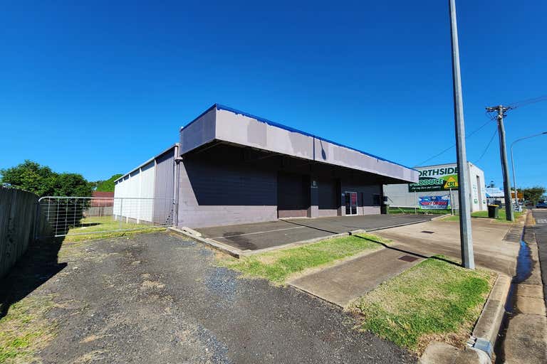 8 Queen Street Bundaberg North QLD 4670 - Image 2