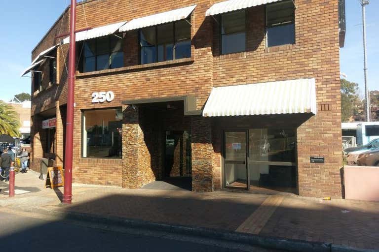 Level 1 Suite 3, 250 Mann Street Gosford NSW 2250 - Image 1