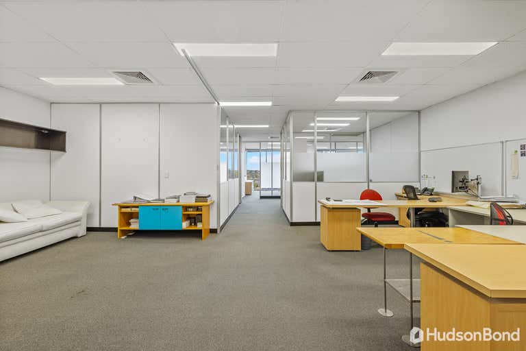 5/1004 Doncaster Road Doncaster East VIC 3109 - Image 2