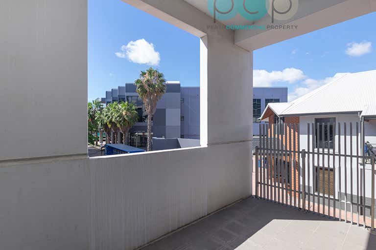 10/22 Railway Road Subiaco WA 6008 - Image 4