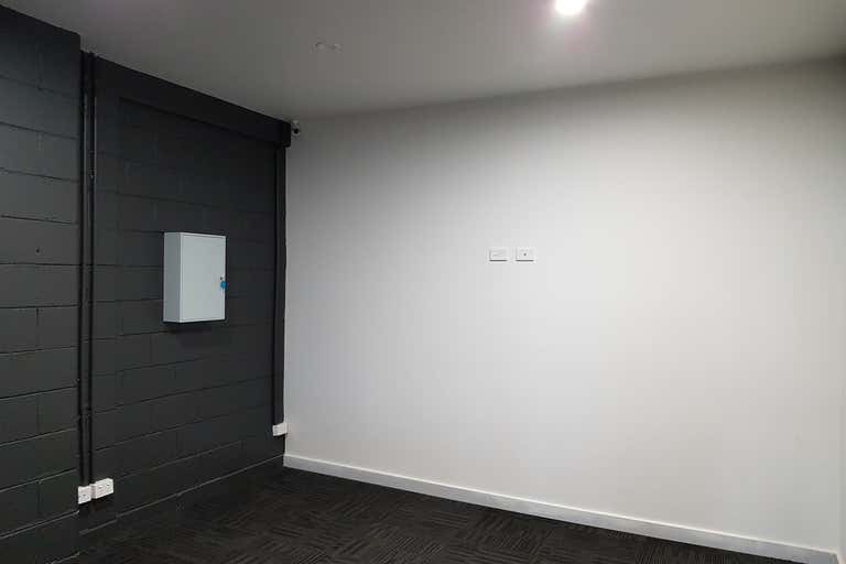 1/27-29 New Street Frankston VIC 3199 - Image 3