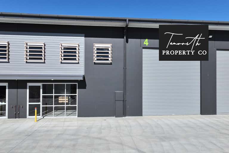 4/10 Curtiss Cl Taminda NSW 2340 - Image 1