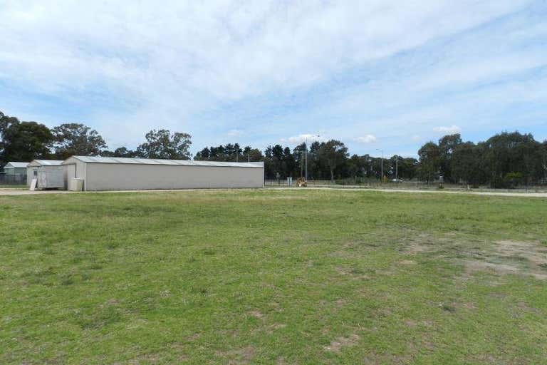 3/2 Bairnsdale-Dargo Road Bairnsdale VIC 3875 - Image 1