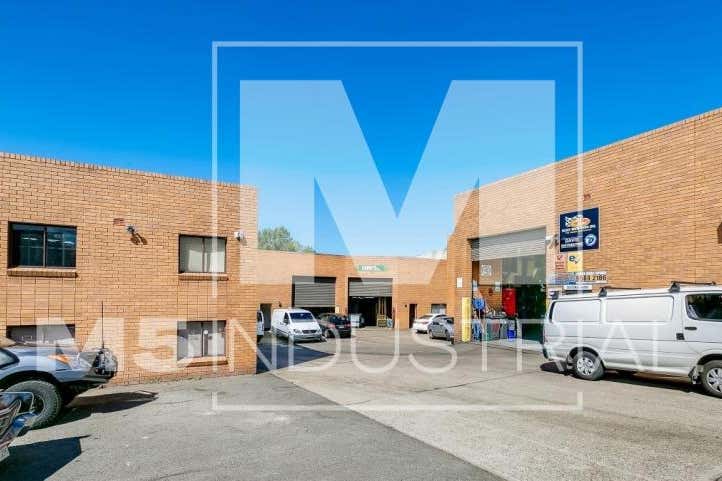 Unit 4, 15 Lorraine Street Peakhurst NSW 2210 - Image 1