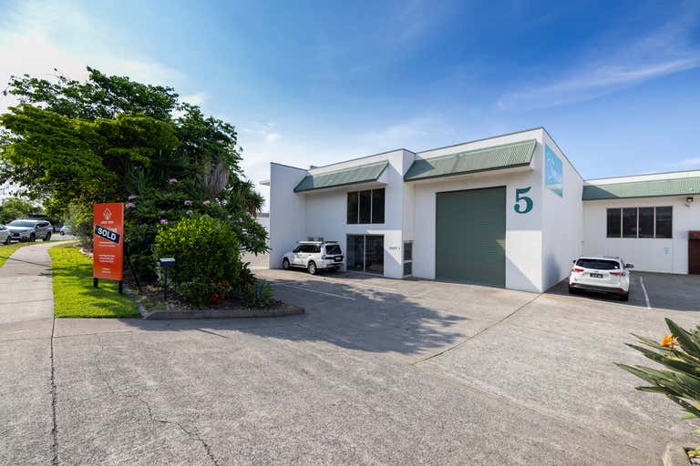 1/5 Stevenson Court Burleigh Heads QLD 4220 - Image 1