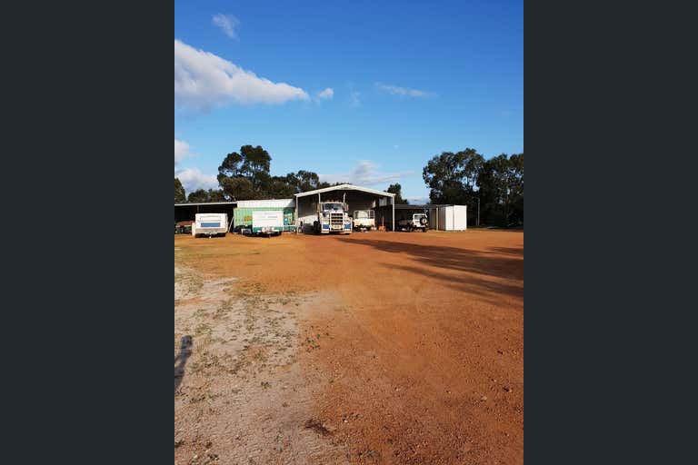 76 Sadler Road Coonabidgee WA 6503 - Image 4