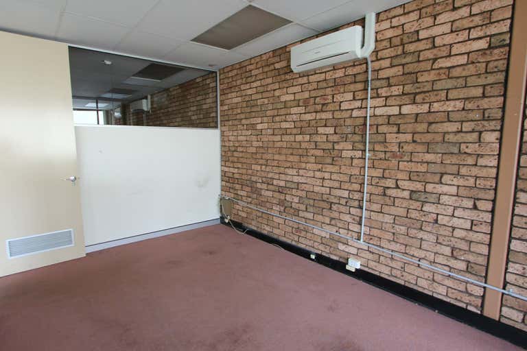 Suite 1, 15-23 Dumaresq Street Campbelltown NSW 2560 - Image 4
