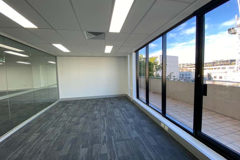Suite 2, 2/53 Cross Street Double Bay NSW 2028 - Image 2